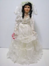 VINTAGE PORCELAIN DOLL "Ellen” in WEDDING DRESS/Veil Rubin's Div of Lyun Roberts