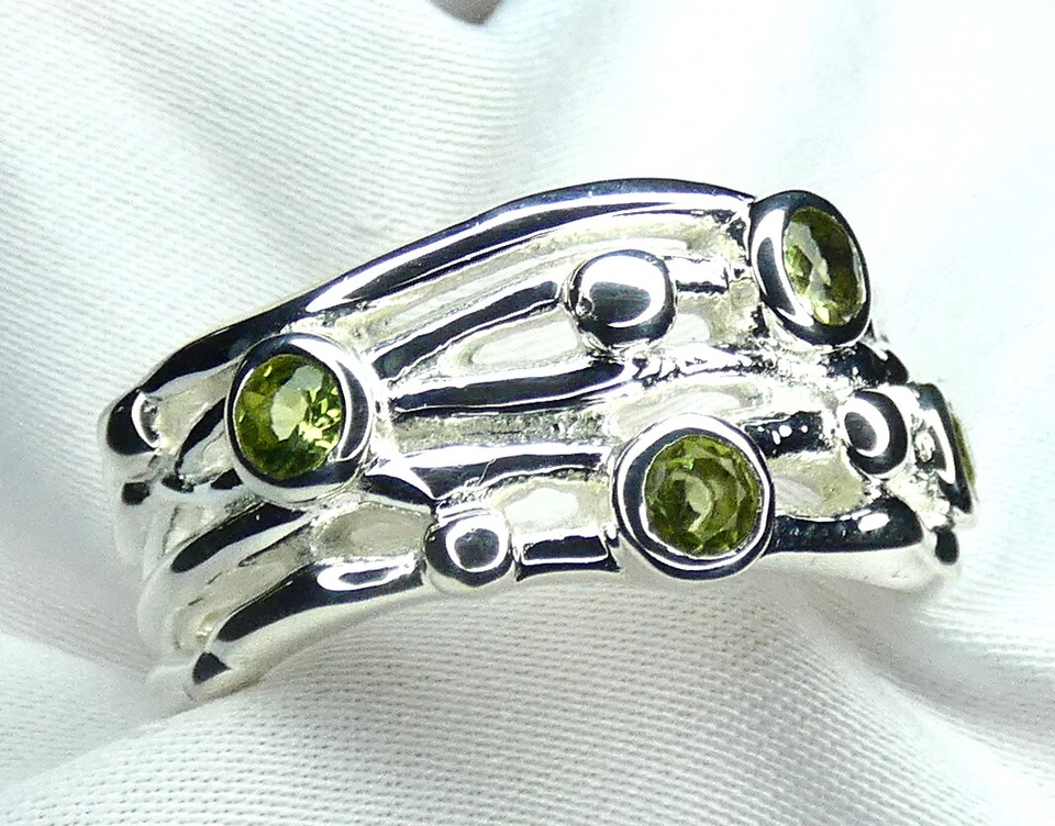 Peridot Olivin Ring 925 Silber breites, mattiertes Design fac. Edelsteine NEU  - Bild 2 von 4