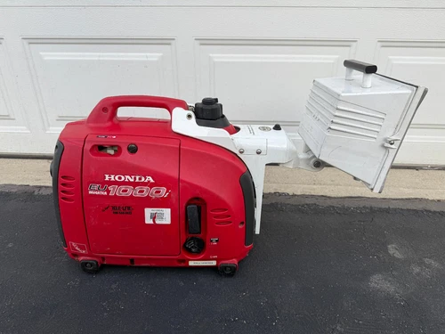 Honda EU1000i 1000 Watt 1.8 HP Generator Inverter with Light (#2)
