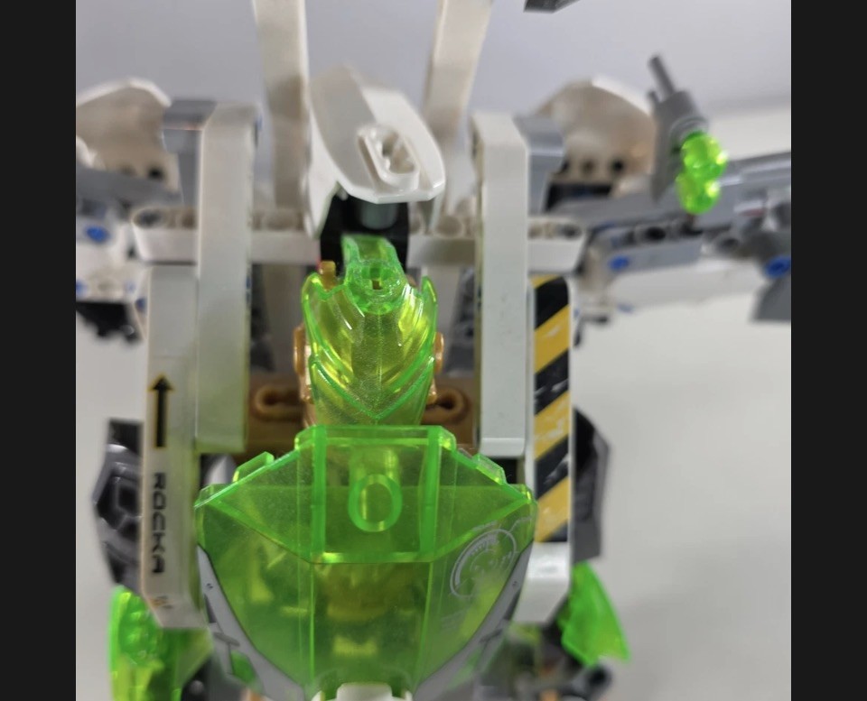 99% Complete & Retired Lego Hero Factory: Jet Rocka (44014) with