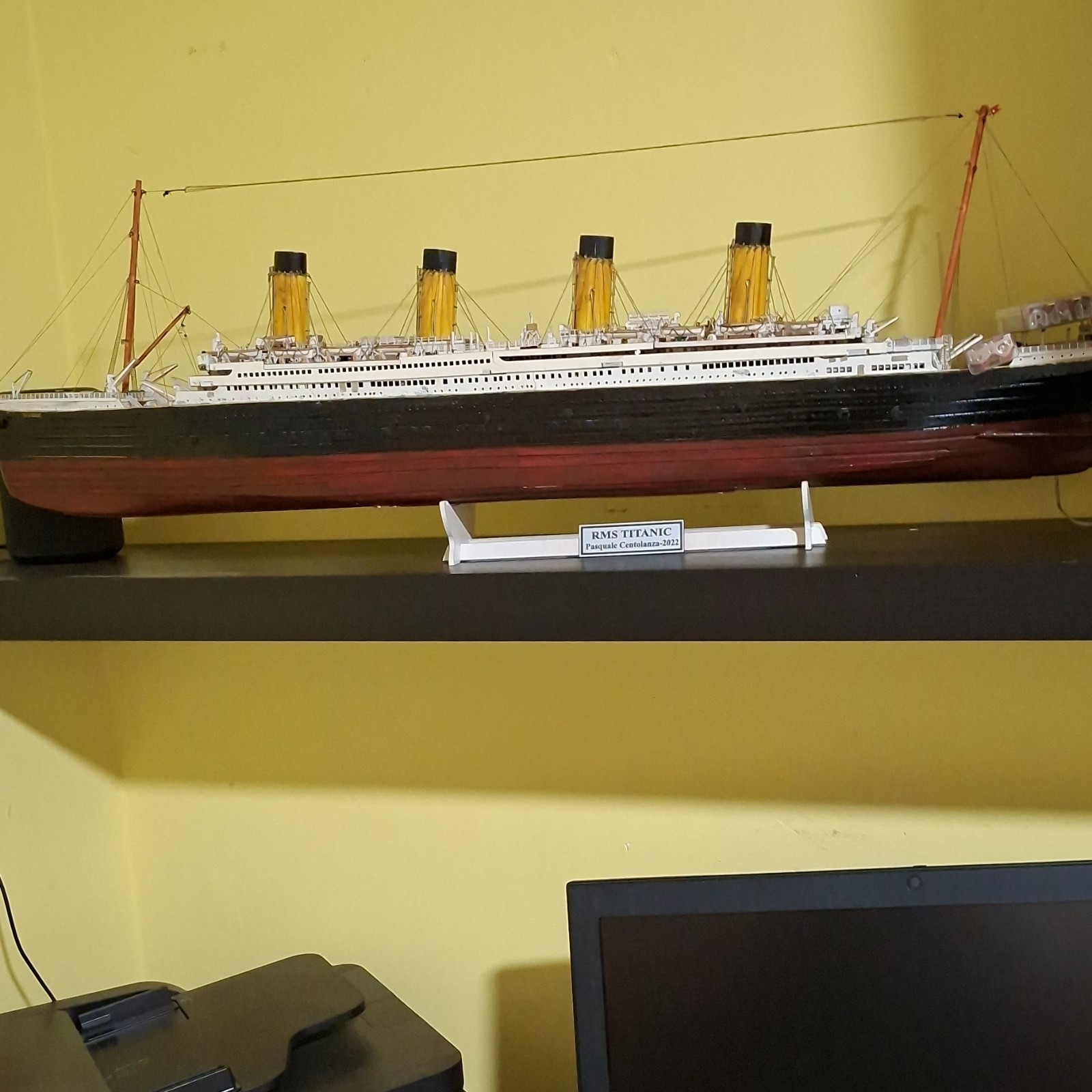 Modello statico nave/trasatlantico Titanic Interamente Fatto A Mano foto 3