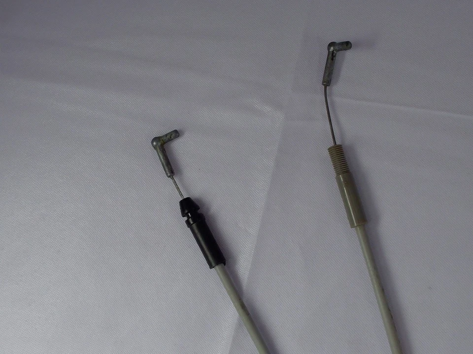 Conjunto de pestillo de puerta Toyota Sequoia 2002 693060C010 Foto 4 de 4