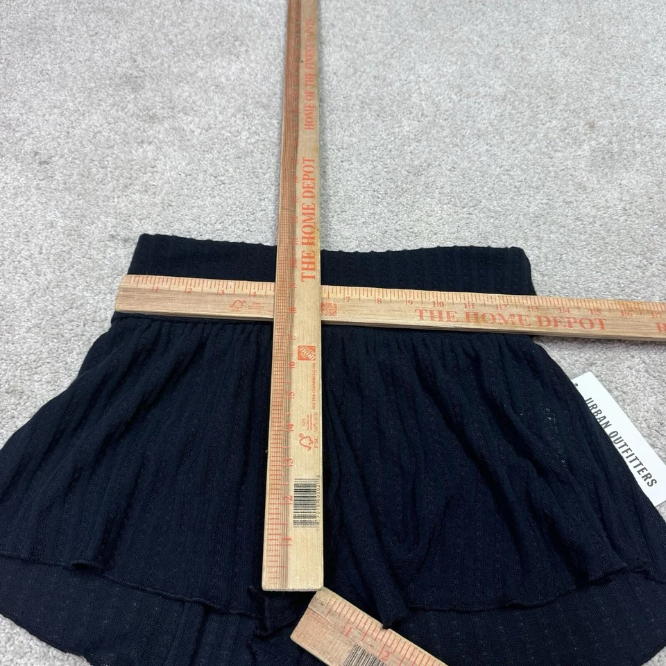 Shorts Out From Under Urban Outfitters malha preta feminino tamanho médio novo com etiquetas - Imagem 3 de 4