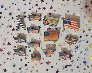 Lot Of 13 Vintage USA American Flag Patriotic Lapel Enamel Rhinestone Pins