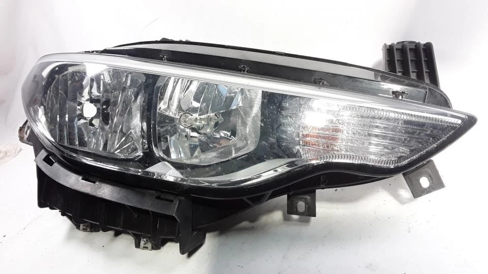 FIAT TIPO 2017-  Scheinwerfer Headlight 00519844890E - Bild 2 von 4