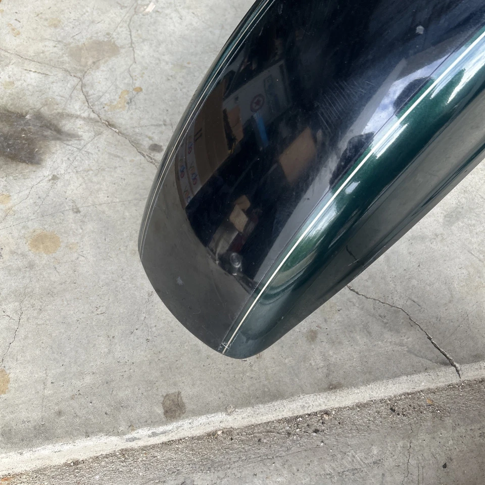 1998 - 2004 Suzuki Intruder VL1500 Front And Rear Fenders Set OEM Green/Black - Image 2 of 4