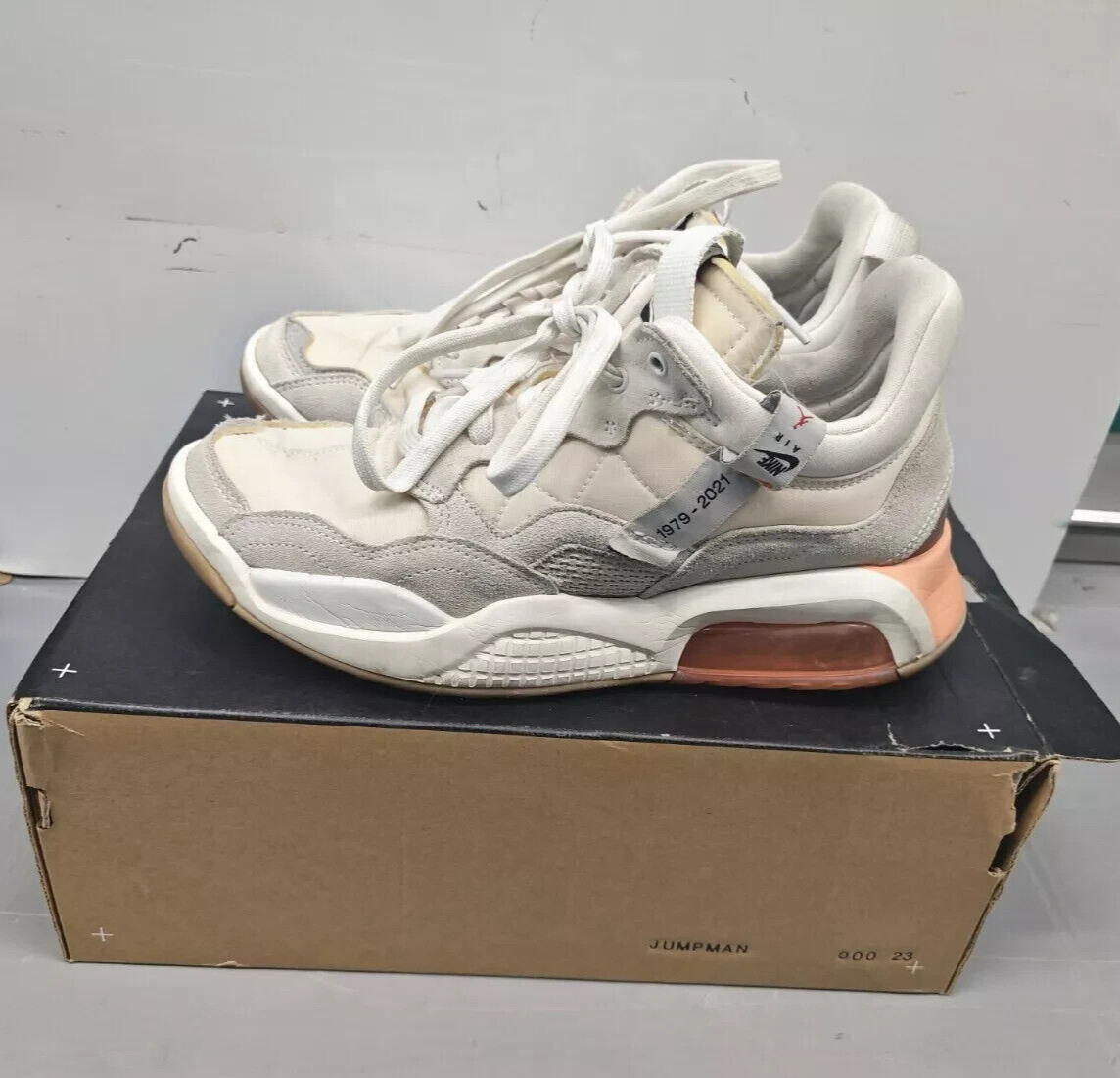 【希少/送料・関税込み】Jordan MA2 Future Beginnings Size 9.5 - Jordan MA2 Future Beginnings Woman | eBay