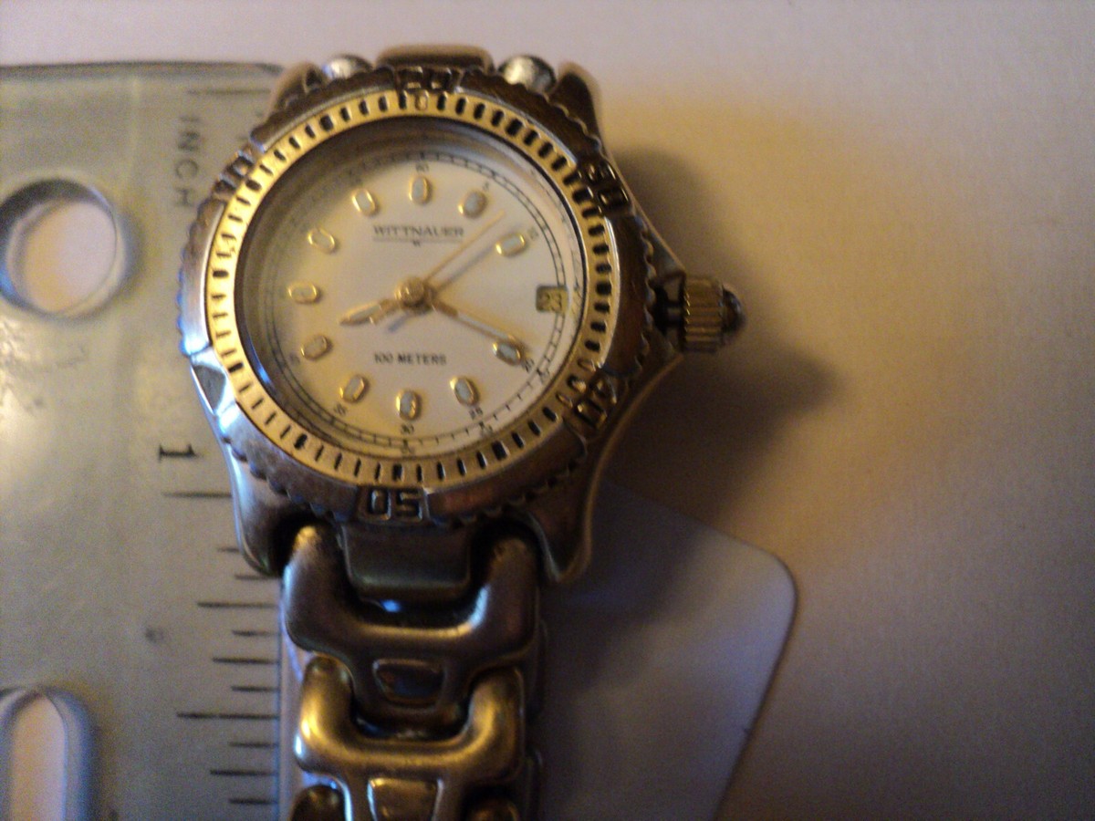 Vintage Ladies Gold Tone Wittnauer Watch WR100 Meter Rotating