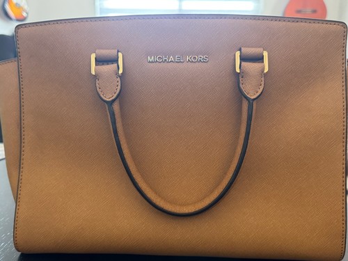 NWT Michael Kors Selma Large Zip Top Saffiano Leather Satchel Shoulder Bag