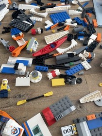 LEGO CITY: Heavy-duty Rescue Helicopter 60166 + Other Sets ? Parts Lot