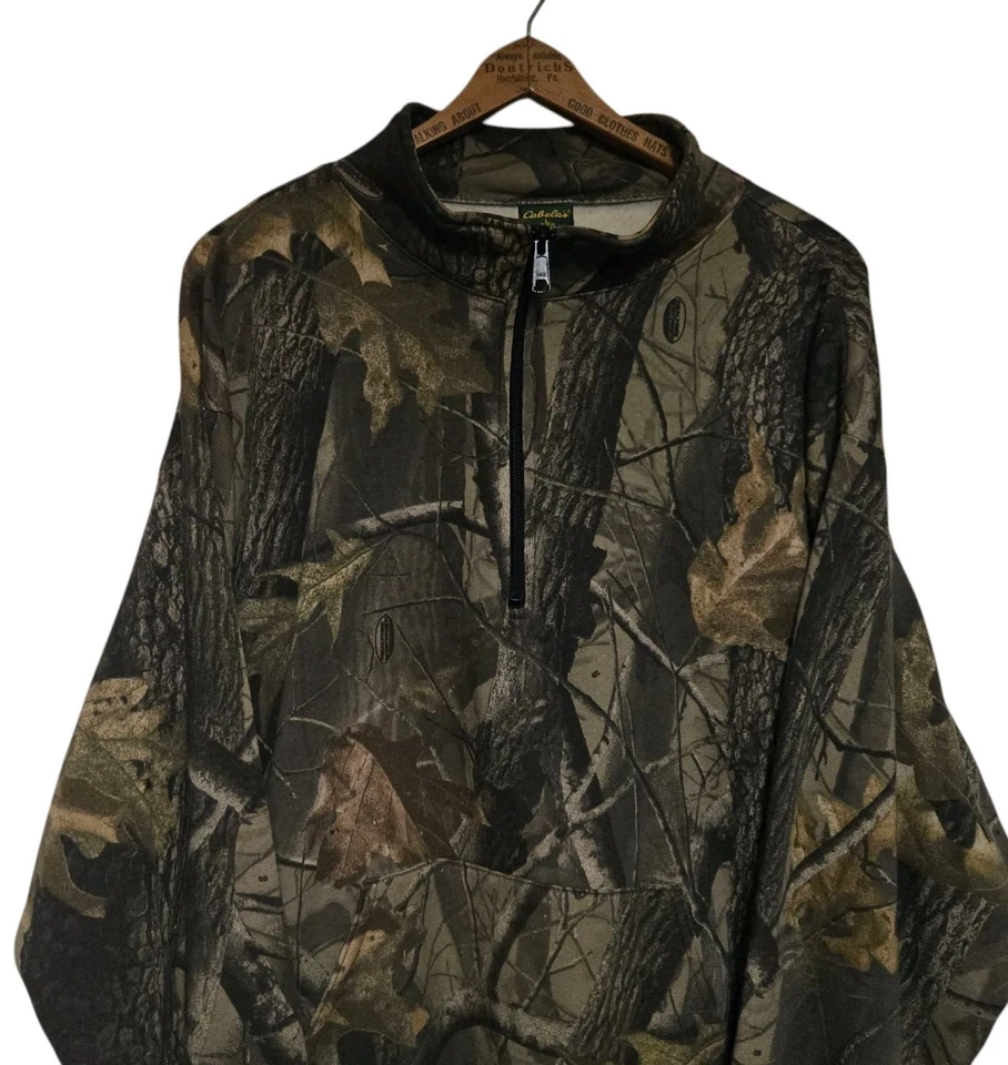 Cabela’s Realtree Xtra Camo Sweatshirt Men's Large 1/2 Zip Pullover - Image 2 of 4