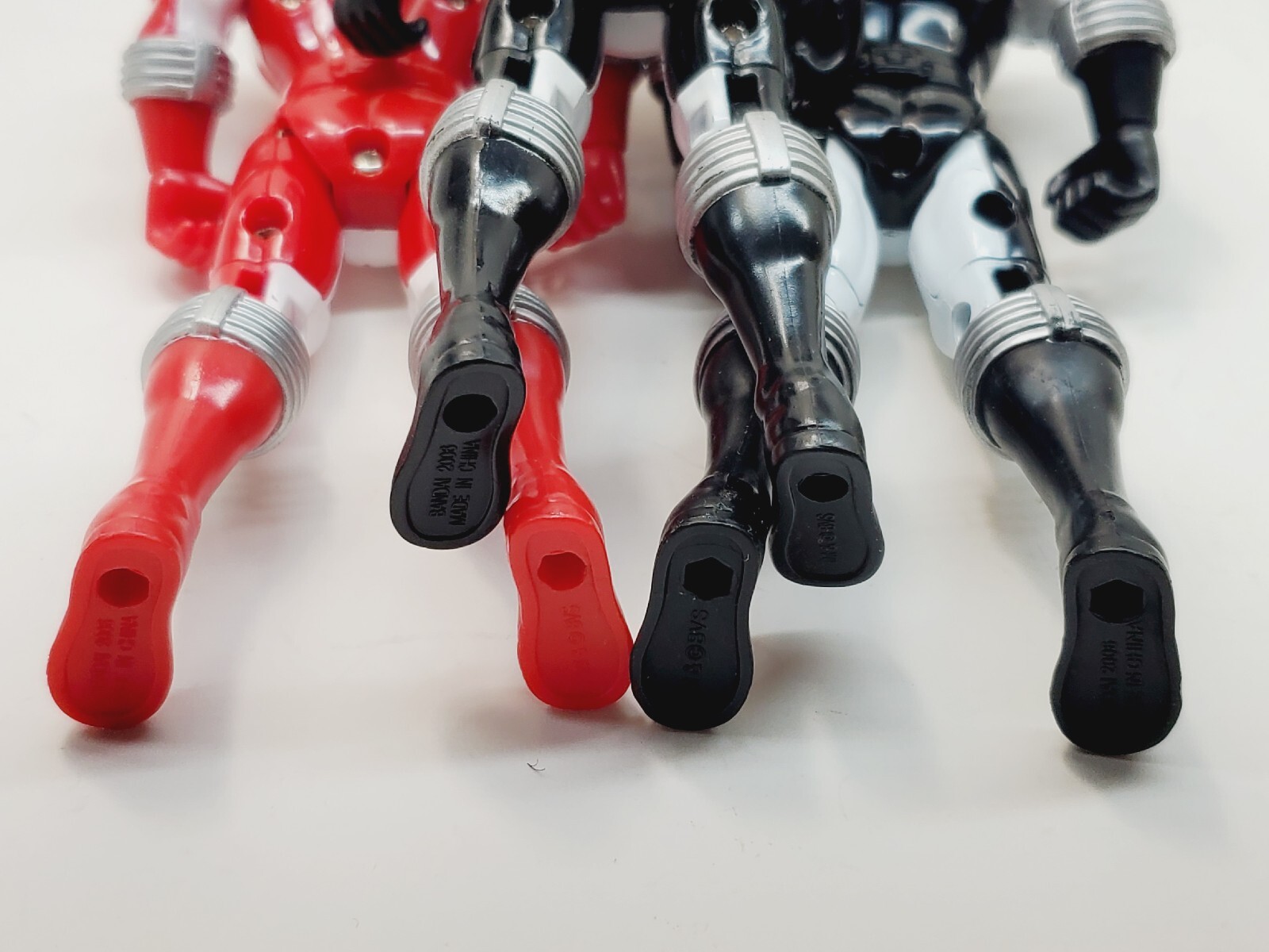 Power Rangers Operation Overdrive Action Figures Black Red Bandai 2006 For PARTS