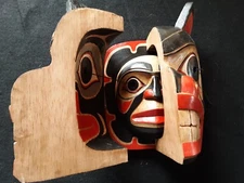 NORTHWEST COAST DESIGN DOUBLE MASK, BEAR TRANSFORMATION MASK,   WY-0525*07680