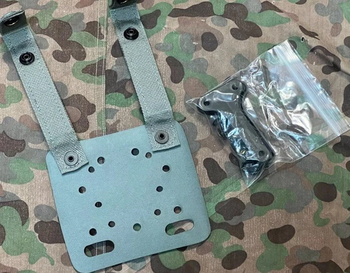 Safariland 6004-8-53 Kit Pequeña Placa Adaptador MOLLE 1" Correas + Herrajes Foto 2 de 2