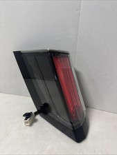 Honda Type Rhatchback 2017-2021 Rh Passenger Tail Light Oem 34150tgga01 Honda Type Rhatchback 2017-2021 Rh Passenger Tail Light Oem 34150tgga01