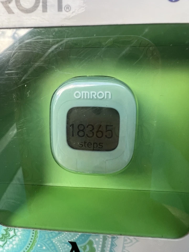 Omron Alvita Wireless Activity Tracker Bluetooth Smart HJ-327T New Opened Box - Image 2 of 4