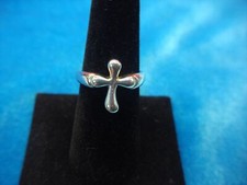 SOLID STERLING SILVER RING WITH STYLISED CROSS - WELL MADE  NICE