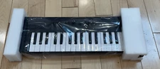 Native Instruments Komplete Kontrol M32 Micro Keyboard Controller NEW IN BOX