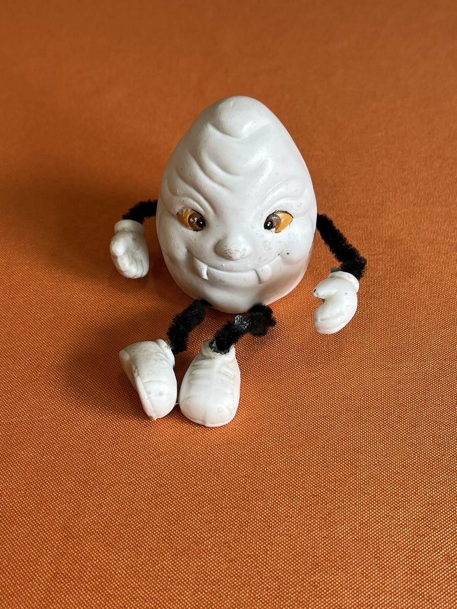 Halloween Vampire Egg Shelf Sitter | eBay