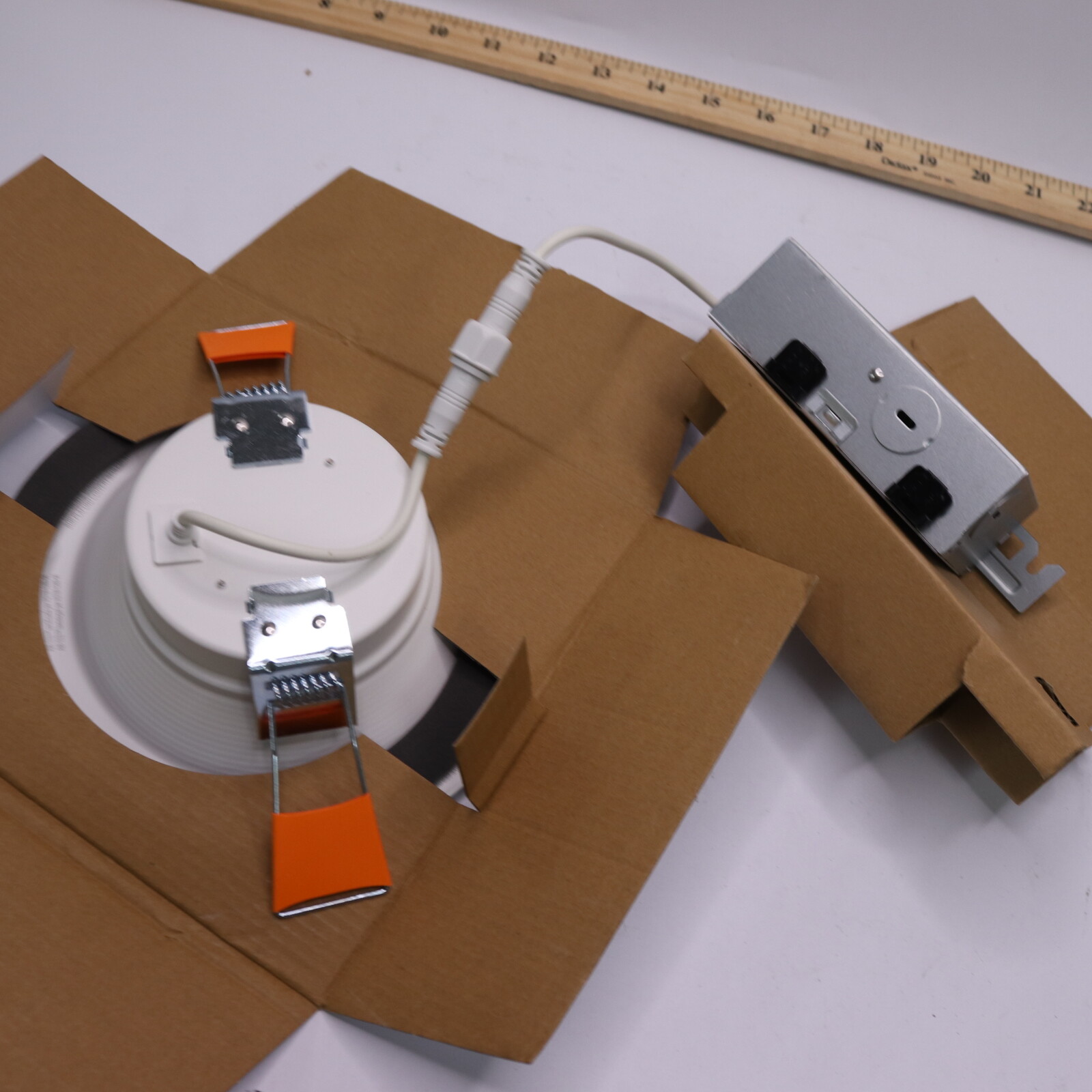 Halo Canless Recessed Integrated LED Downlight 900/1200 Lumens