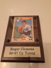 1987 Topps Roger Clemens Red Sox All-Star No. 614 signed in wooden frame