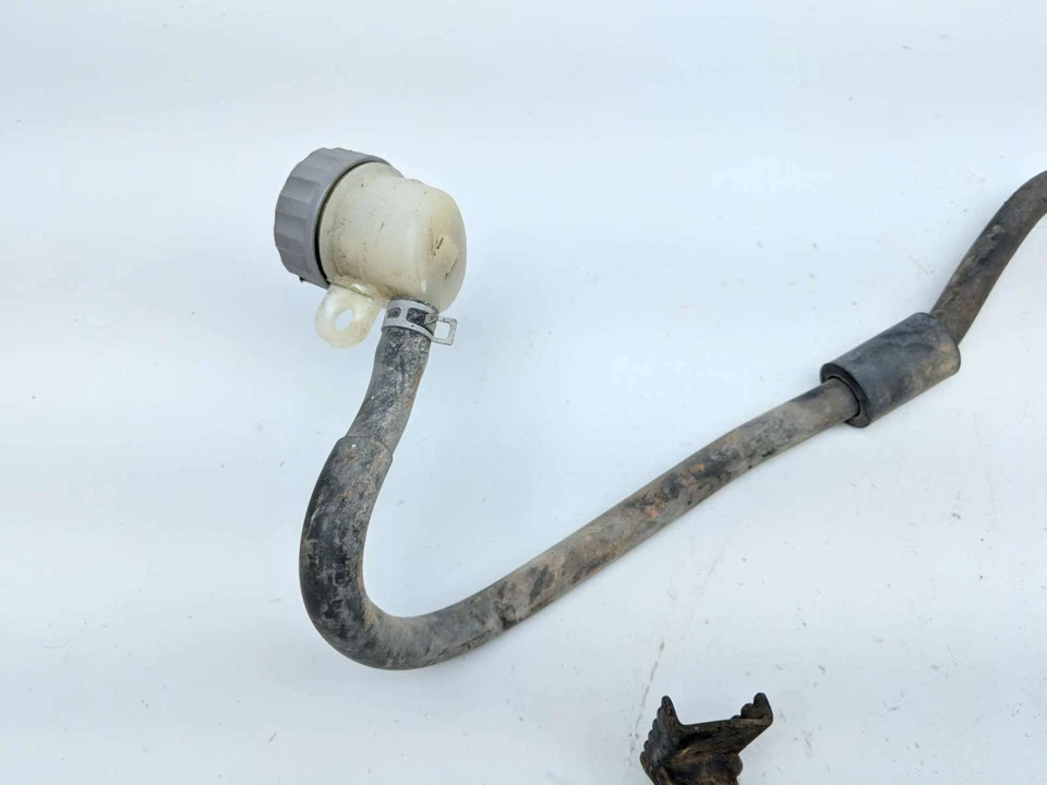 07 Conjunto de pedal maestro de freno Suzuki Vinson 500 4x4 Foto 2 de 4