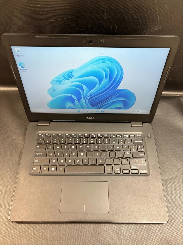 Dell Latitude 3490 · i5-8250U · 8GB · 256GB, photo 1 of 4
