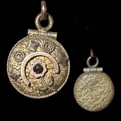 Antique Gold Filled Tiny Flower Locket Etruscan Memoriam Keepsake Charm Brass