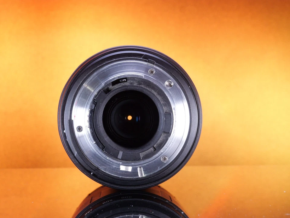 Tamron AF Tele-Macro 75-300mm 1:4-5.6 LD Lens for Nikon #225023 - Image 4 of 4