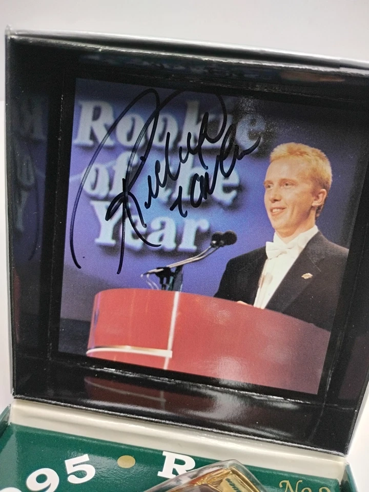 Firmado Ricky Craven 1995 Novato del Año #41 Matchbox Super Stars Nascar No.9 Foto 2 de 4