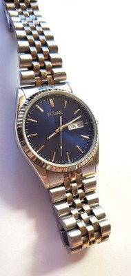 Pulsar Mens VX33-X097 Quartz Watch Silver Tone Bracelet Band Bilingual D/D