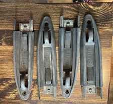 00-05 Ford Excursion Roof Rack Main Rail Latch Ends Oew Set Of Four 00-05 Ford Excursion Roof Rack Main Rail Latch Ends Oew Set Of Four