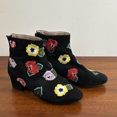BETSEY JOHNSON Women s Black Floral Embroidered Heeled Ankle Boots Size 7.5M