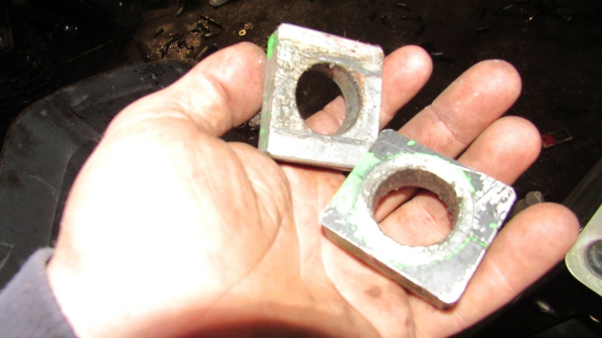 1996 kawasaki zx900 zx9 drive chain adjuster blocks | eBay