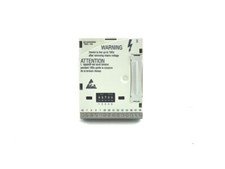 E82ZAFSC          -  LENZE   -         Std  I/O module      RECONDITIONNÉ