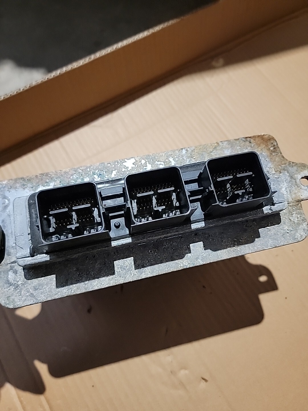 2011 ASTON MARTIN DB9 6.0L ENGINE LEFT COMPUTER CONTROL MODULE ECM UNIT OEM