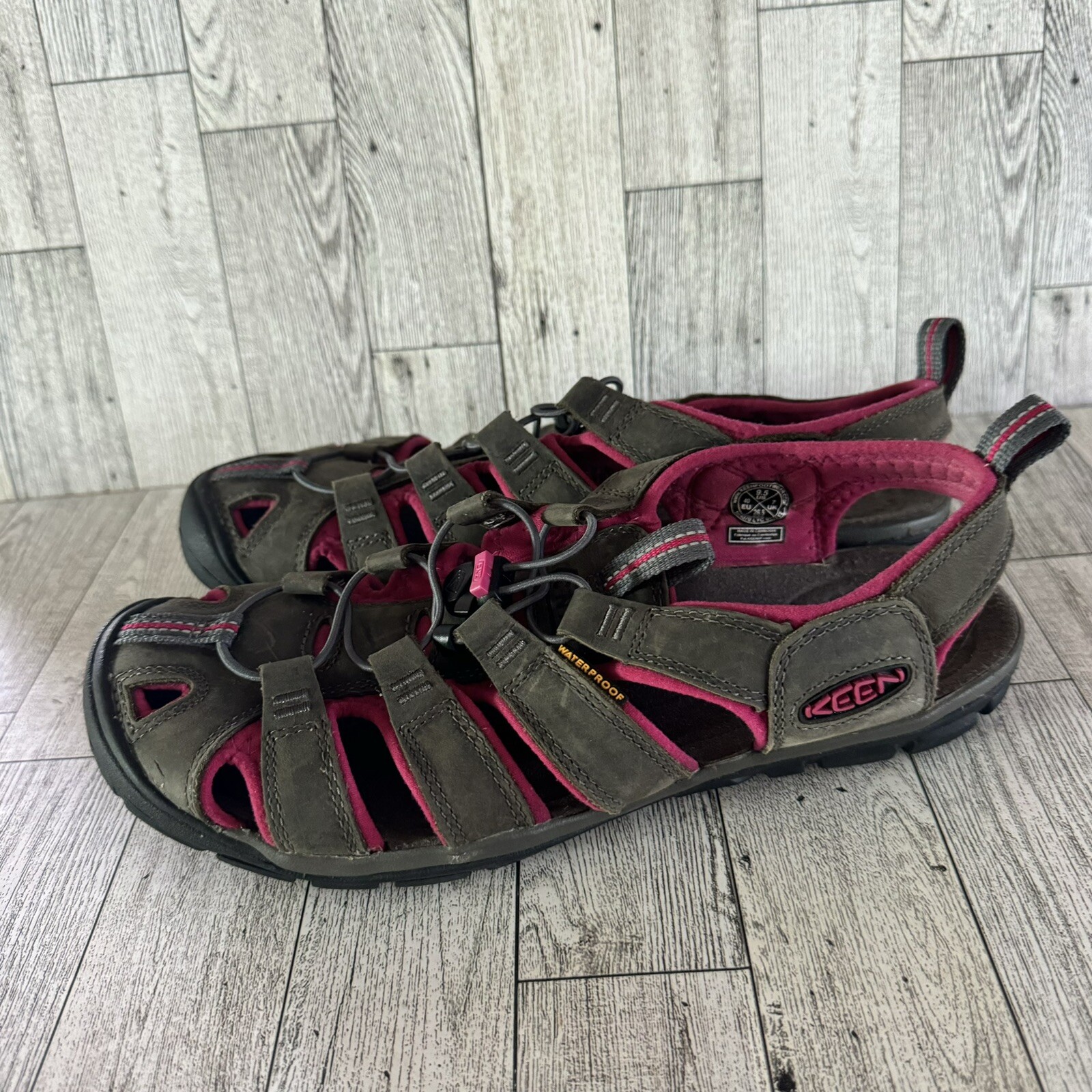 Keen Newport sandalo scarpa donna taglia 9 5 grigio atletico sport escursionismo