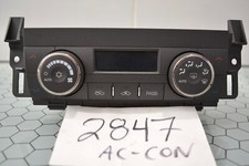 06 07 08 09 Buick Lucern AC and Heater Control 15817932 Used Stock #2847-AC 