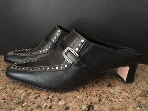 ladies black mules size 6