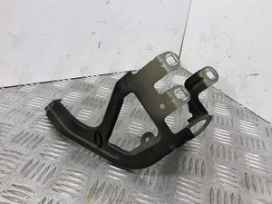 BMW 5 F10 Kotflügelhalter vorne rechts 3.00 Diesel 180kw 2011 22993194