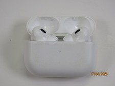 Apple AirPods Pro 2nd Generation MagSafe Wireless Charging Case USB  C  A15 