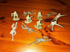 vtg 1970's  toy soldiers green plastic army men lot marx tim mee mpc lido