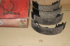 Mâchoire de frein Peugeot 404