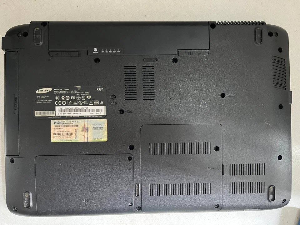 Notebook Samsung NP-R530 - Windows 7 Home Premium - HHD 250 GB - 2GB RAM - Immagine 4 di 4