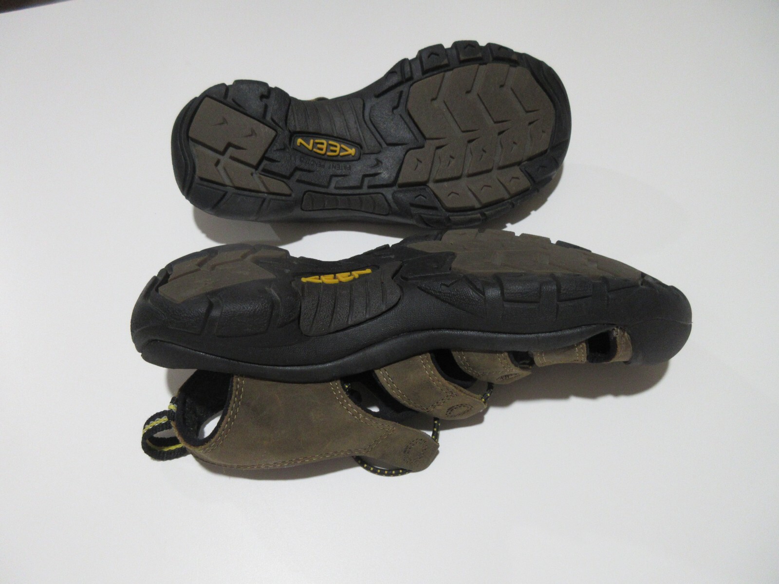 Taglia 8 KEEN Sandali Uomo Newport H2 Impermeabili Marrone Scarpe Punta Chiusa ECCELLENTI