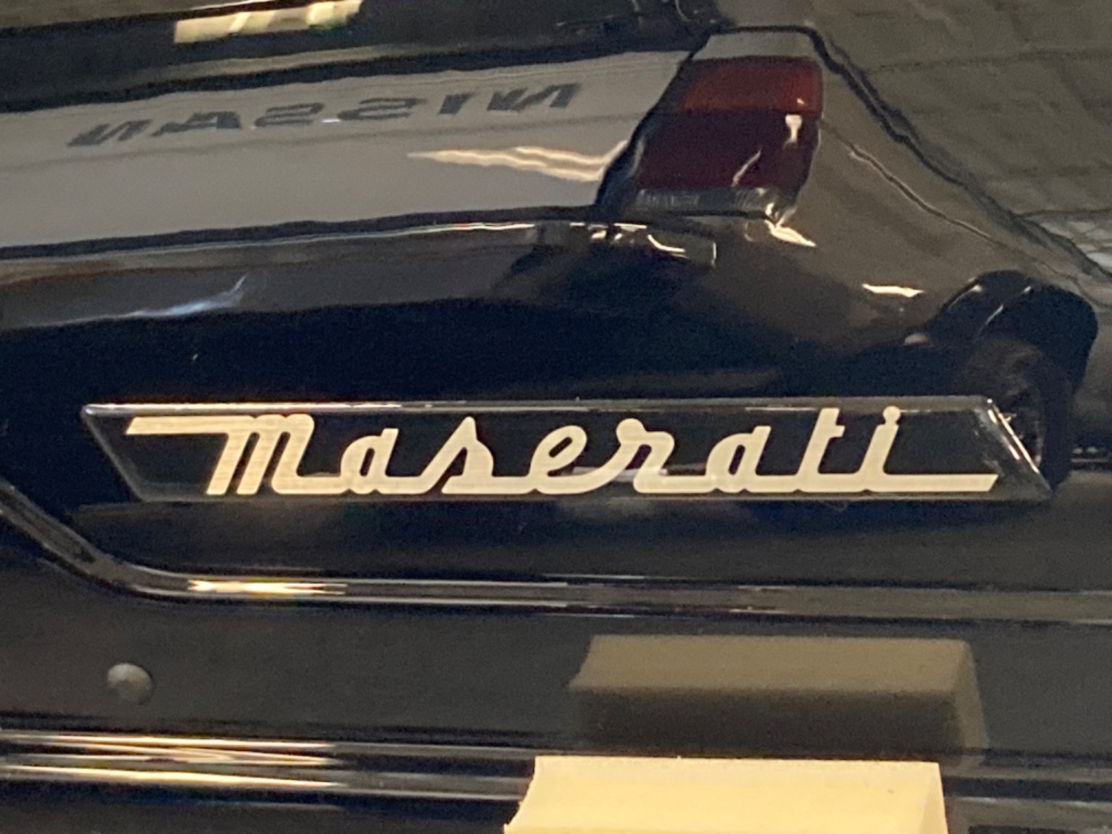 Genuine Maserati Roof Box 410L, 940000748