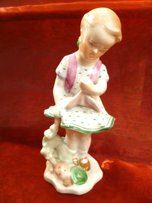 Handbemalte Porzellan Figur aus der Manufaktur Herend Hungary 50er Jahre!