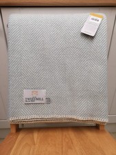 SALE - TWEEDMILL 100% Wolle Schlafsofa Decke FISHBONE DUCK EGG BLAU CREME BS ÜBERWURF