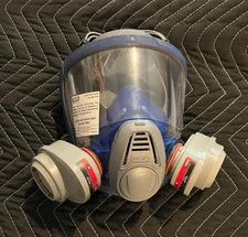 MSA Full Face Respirator with P100 Filters Sz MED