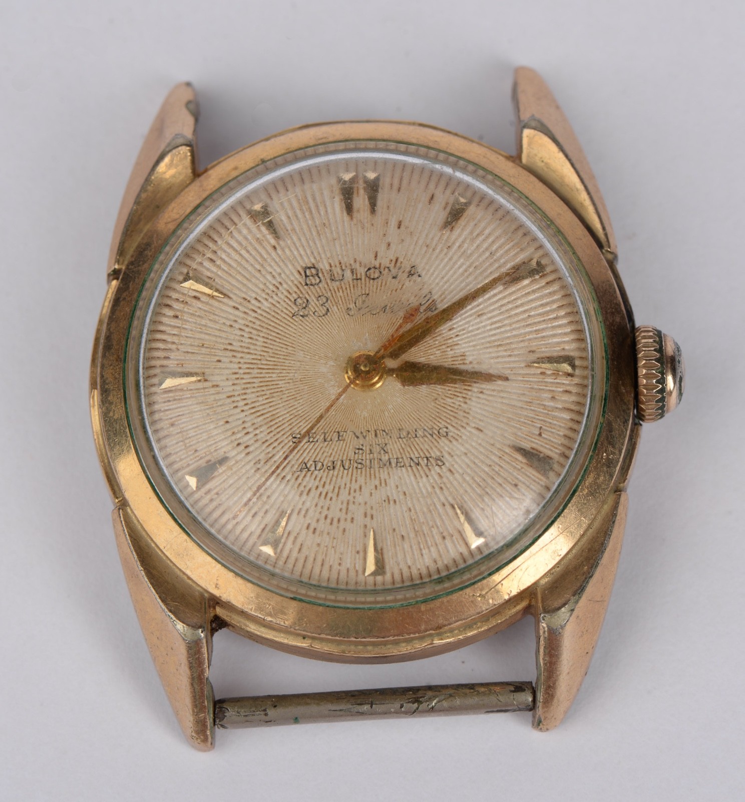 Running Automatic 23 Wristwatch – Bulova  Vintage  30mm Jewels - vintagewatches.pk